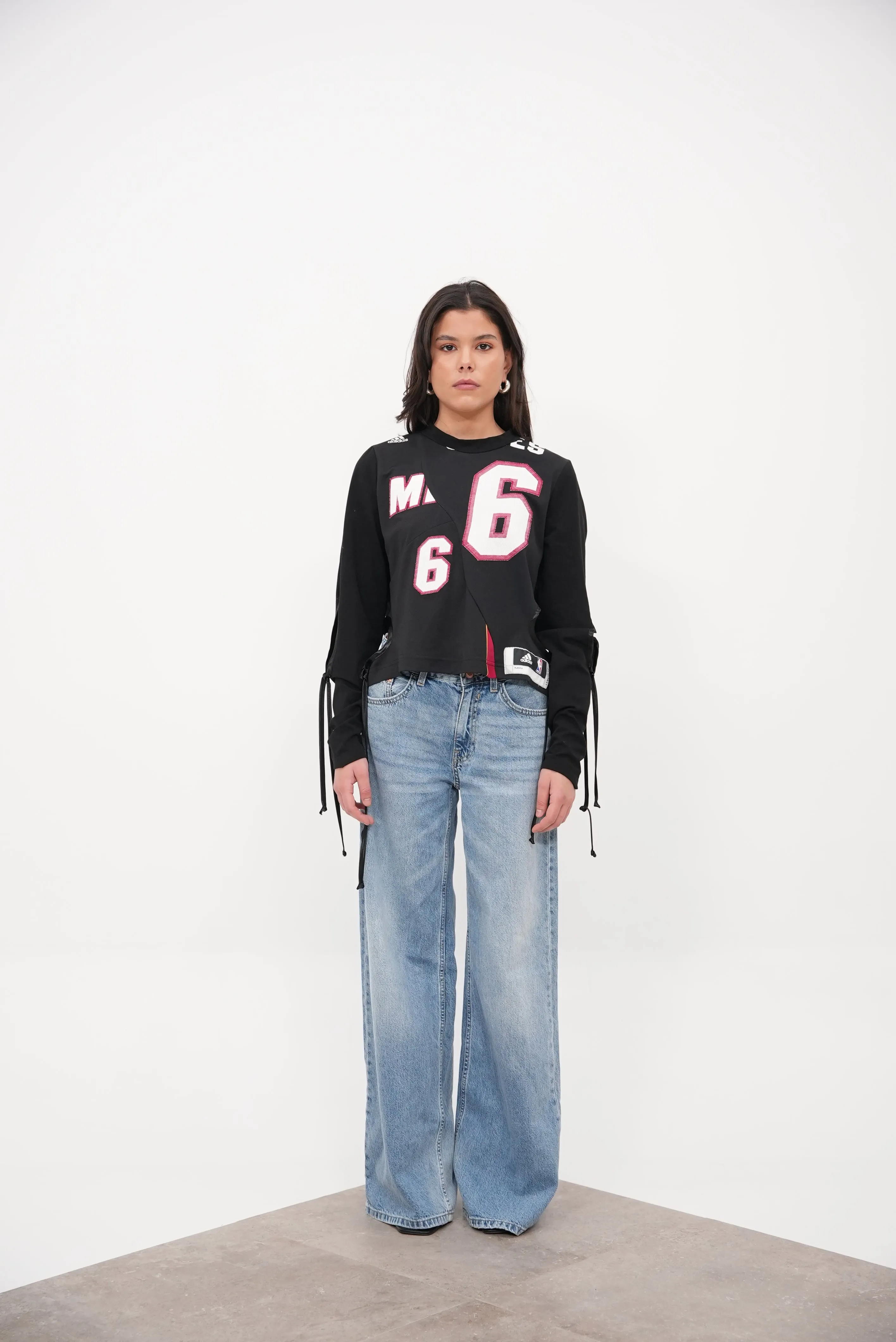 Cut Out Sportswear Longsleeve Black