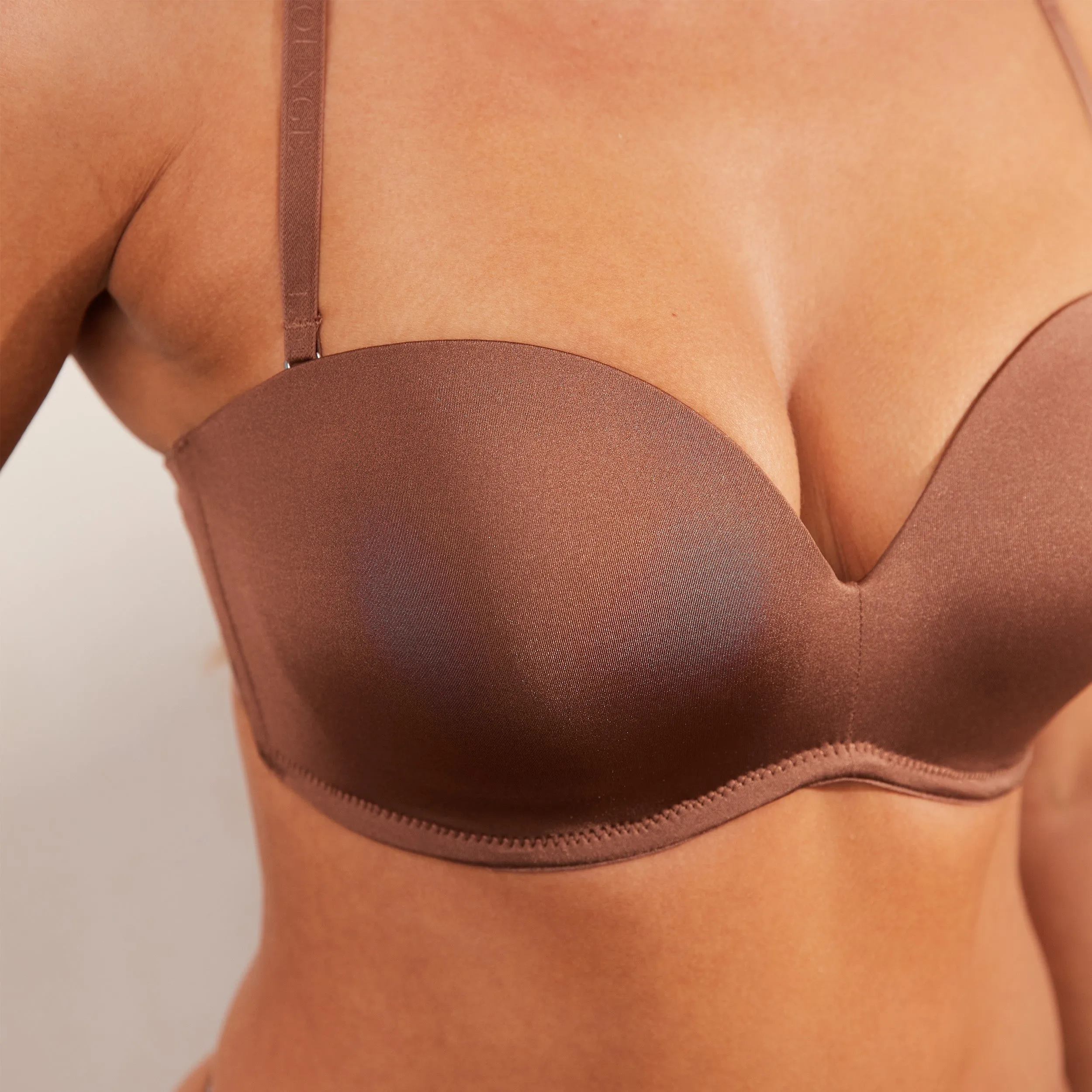 Luxury Soutien-Gorge T-Shirt Sans Bretelles - Noisette